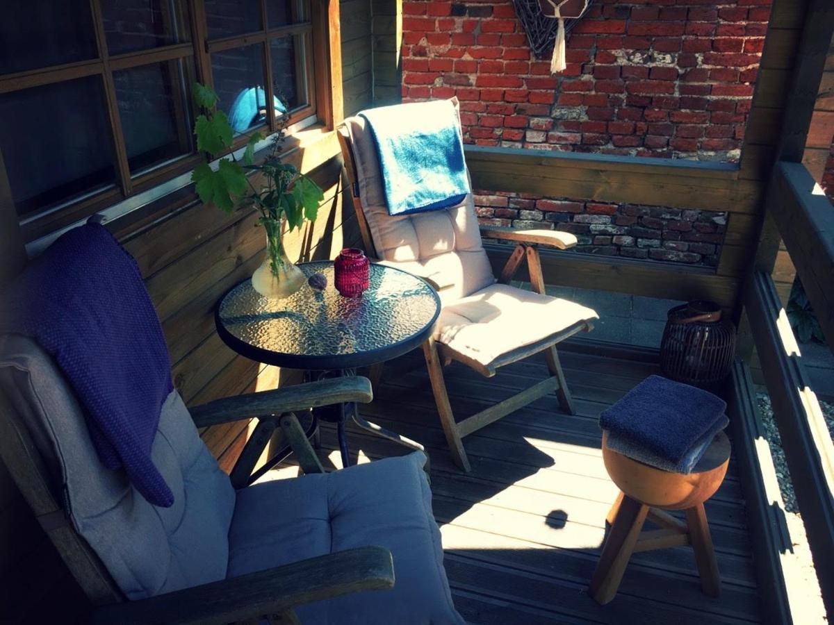 Вилла Tiny House Andersom Anders Ньювешанс Экстерьер фото